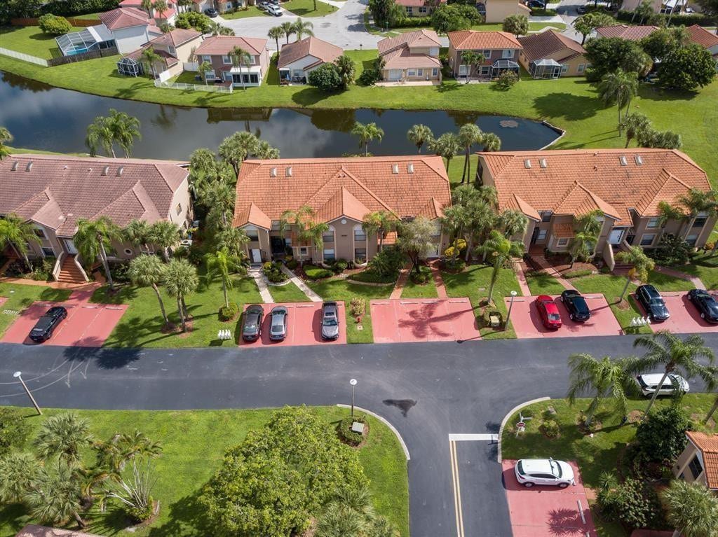 10890 Lakemore Lane, #Unit 201, Boca Raton, FL 33498 Photo 2
