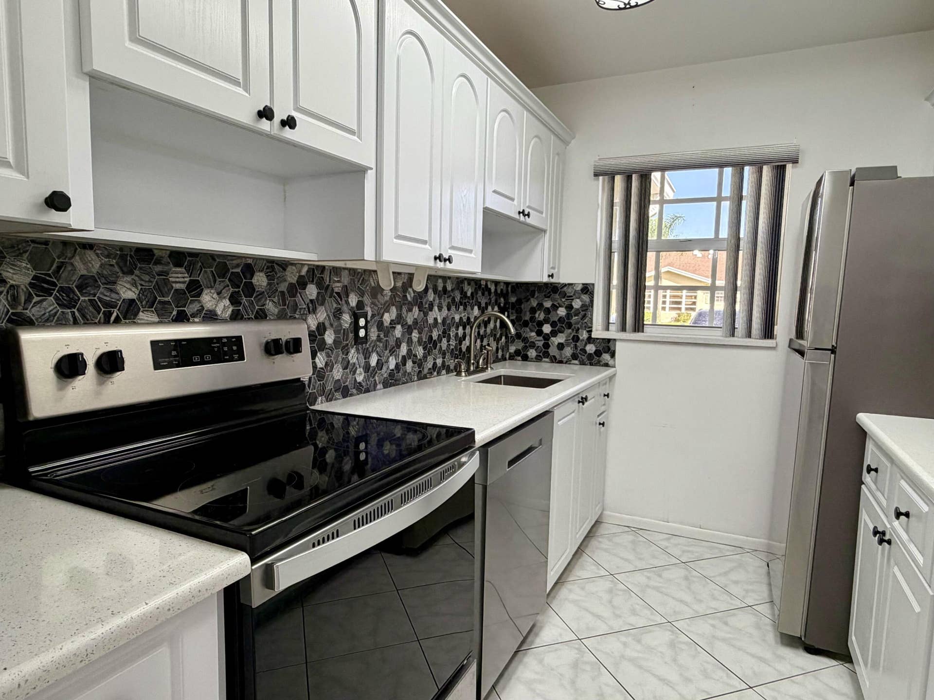 5289 LAKEFRONT Boulevard, #C, Delray Beach, FL 33484 IMG_9302 2