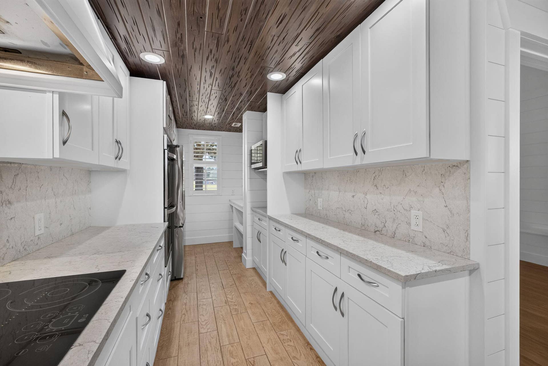Kitchen.....
