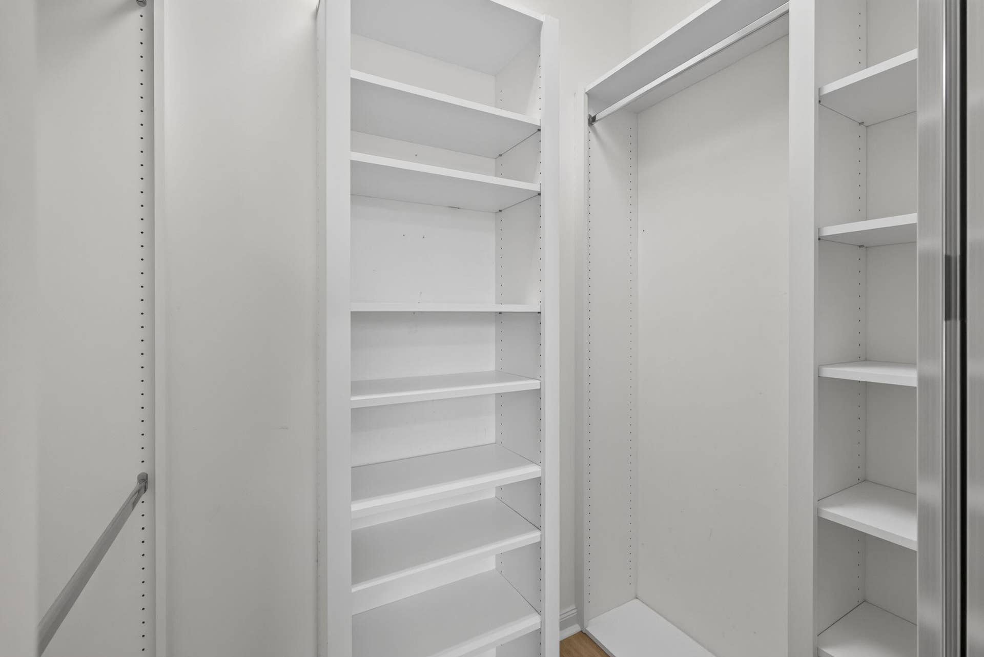 3rd Bedroom Walk-in Closet