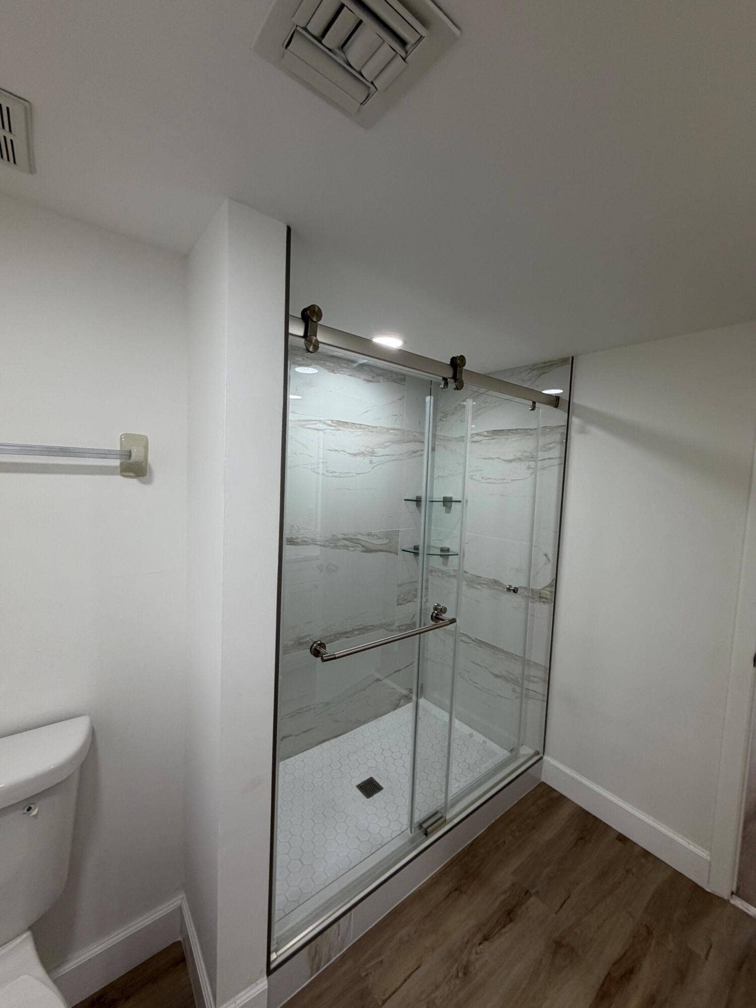 1520 NW 45TH Street, #A, Deerfield Beach, FL 33064 Shower