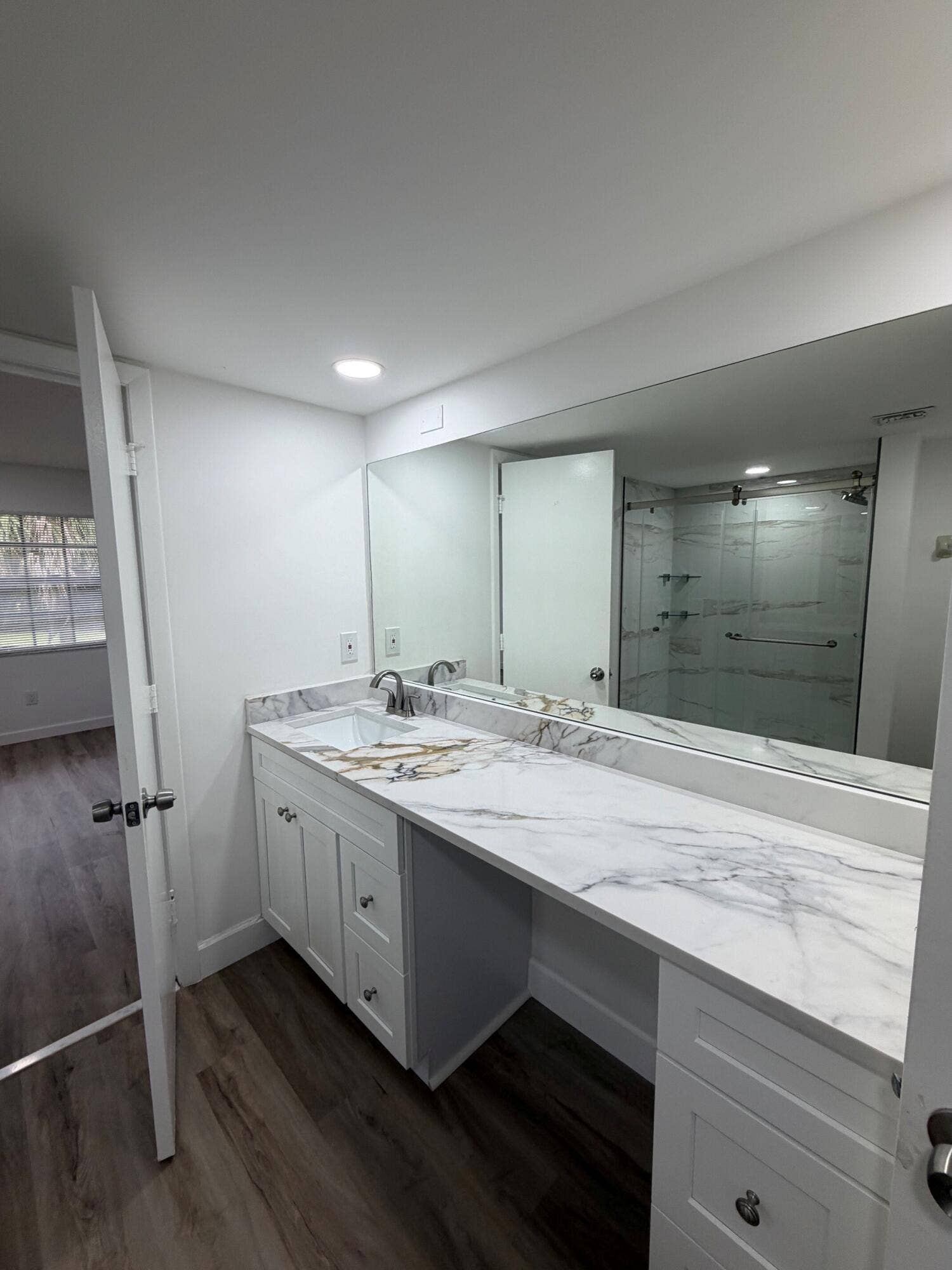 1520 NW 45TH Street, #A, Deerfield Beach, FL 33064 Vanity