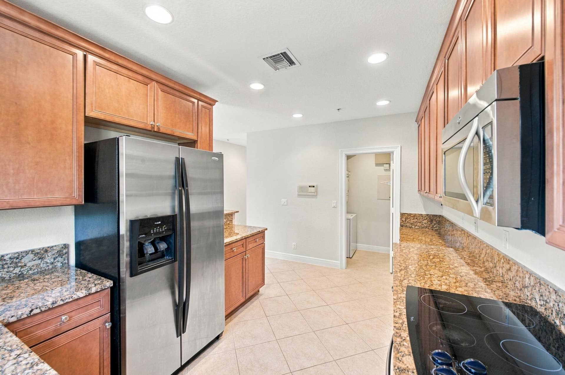 601 S Federal Highway, #25, Lake Worth, FL 33460 Kitchen