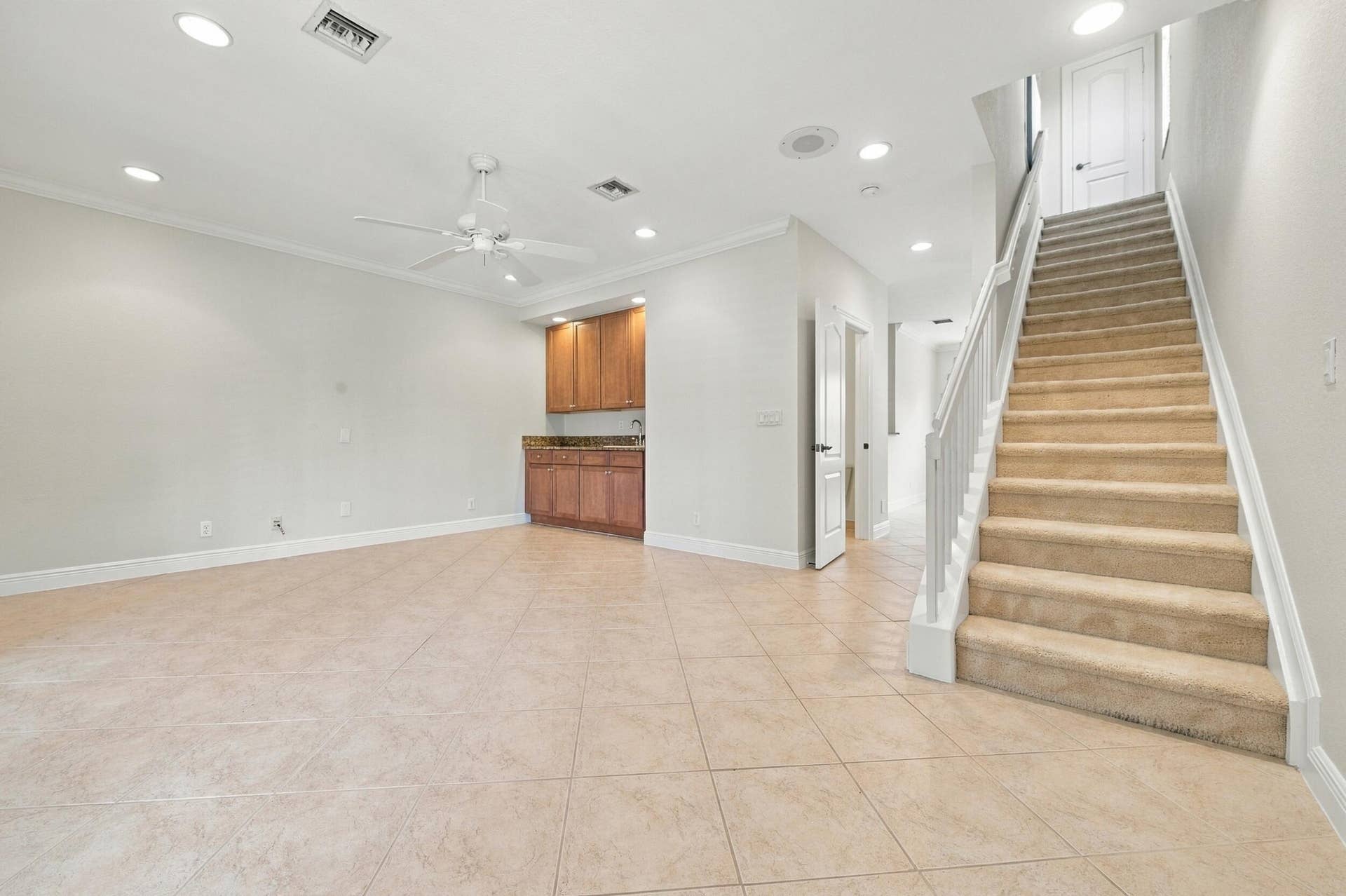 601 S Federal Highway, #25, Lake Worth, FL 33460 Stairs