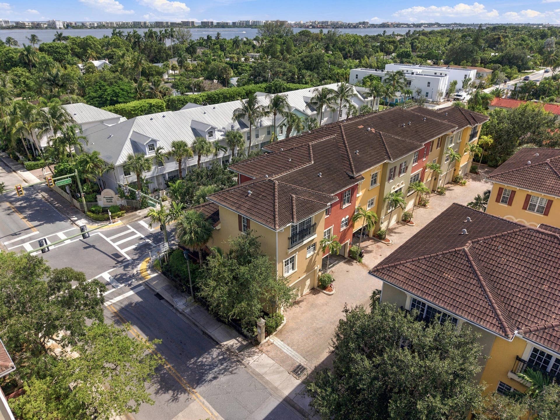 601 S Federal Highway, #25, Lake Worth, FL 33460 Aerial