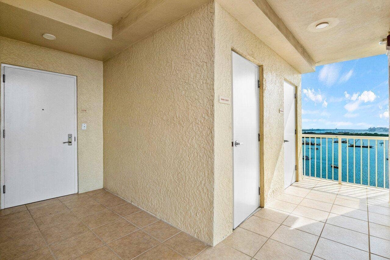 semi private entrance