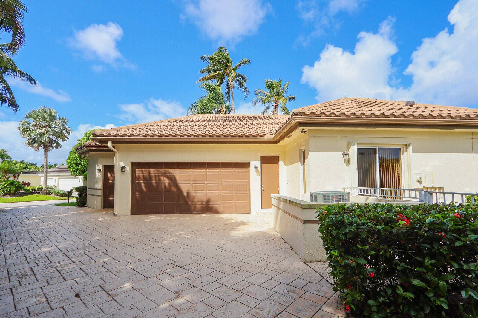 13868 LE BATEAU Isle, Palm Beach Gardens, FL 33410 39_Image_40_mls