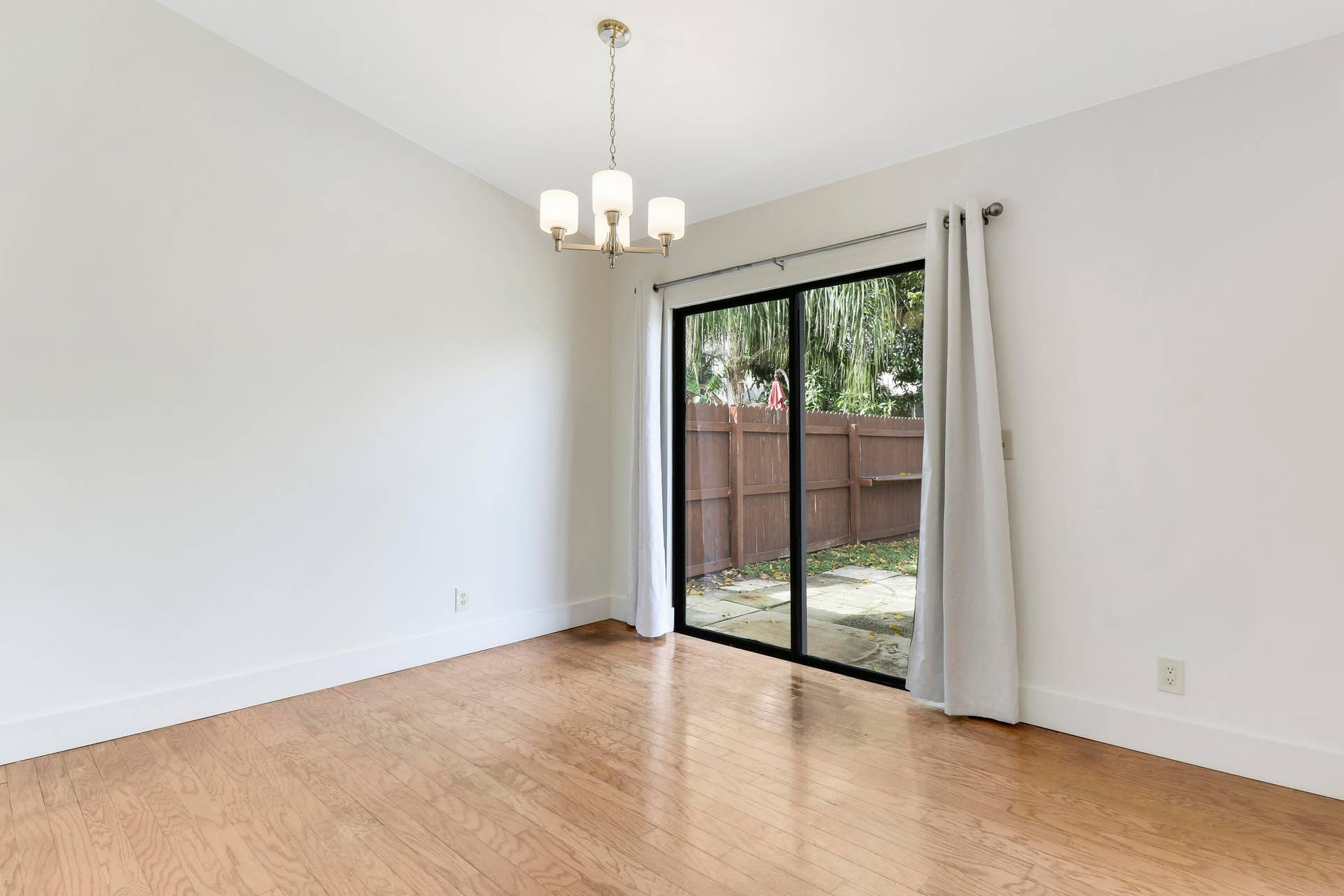 107 GREENBRIAR Drive, Jupiter, FL 33458 dining room