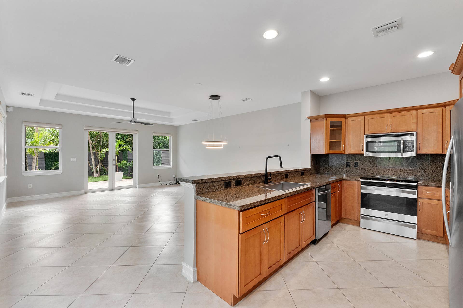 612 SW 10th Street, Fort Lauderdale, FL 33315 612_Sw_10th_St_051