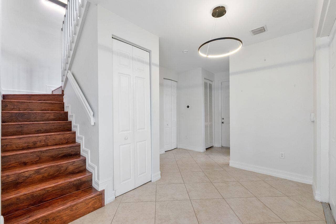 612 SW 10th Street, Fort Lauderdale, FL 33315 612_Sw_10th_St_047