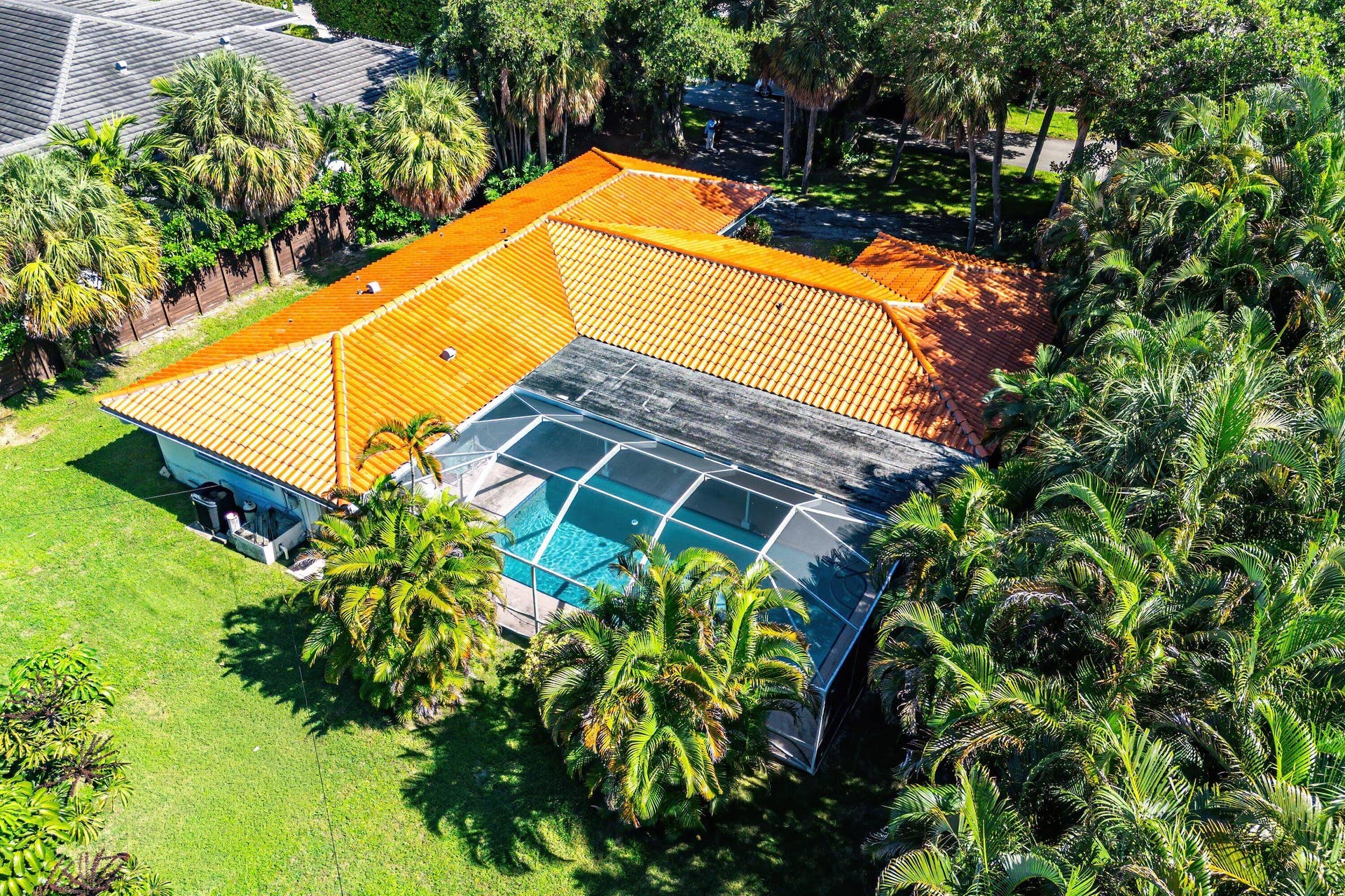1075 Banyan Road, Boca Raton, FL 33432 013-1075BanyanRoad-BocaRaton-FL-33432-SM