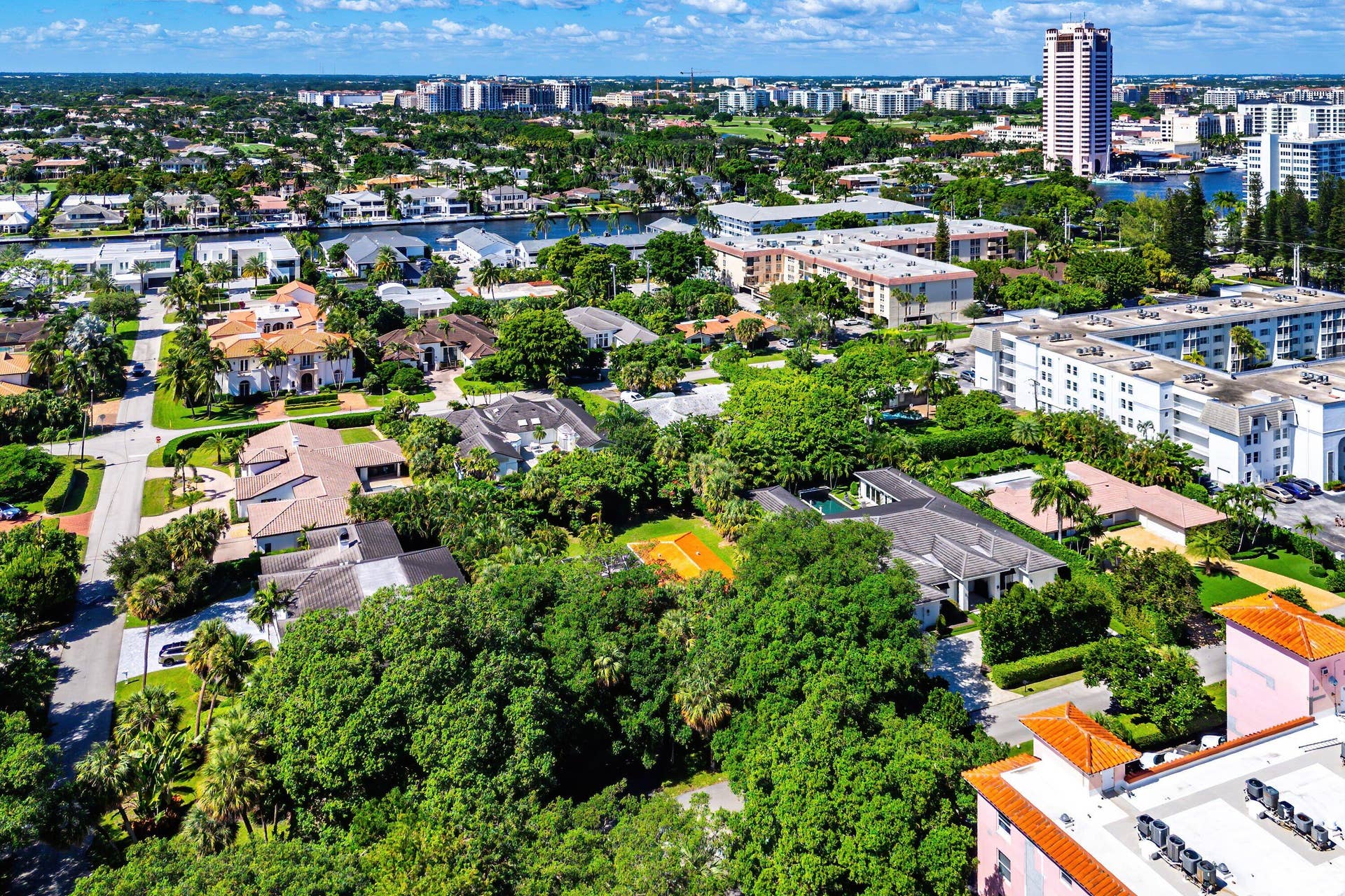 1075 Banyan Road, Boca Raton, FL 33432 View to West