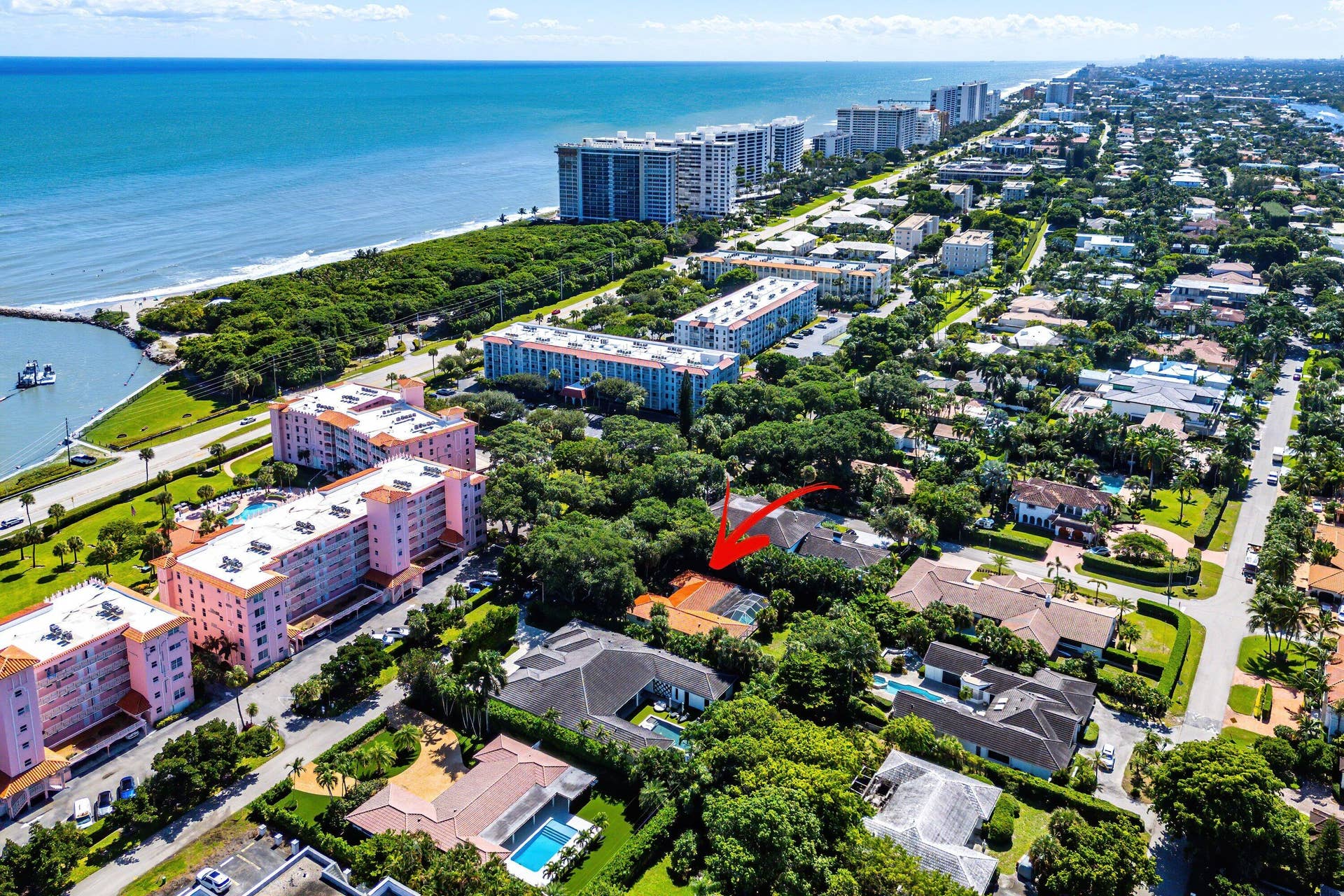 1075 Banyan Road, Boca Raton, FL 33432 029-1075BanyanRoad-BocaRaton-FL-33432-SM