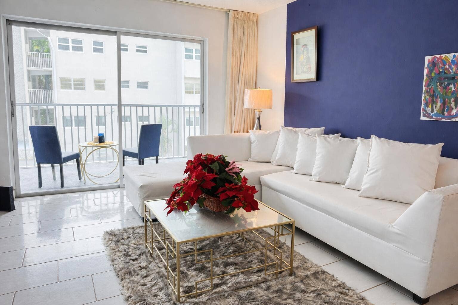 215 SE 3RD Avenue, #306D, Hallandale Beach, FL 33009 LIVING ROOM
