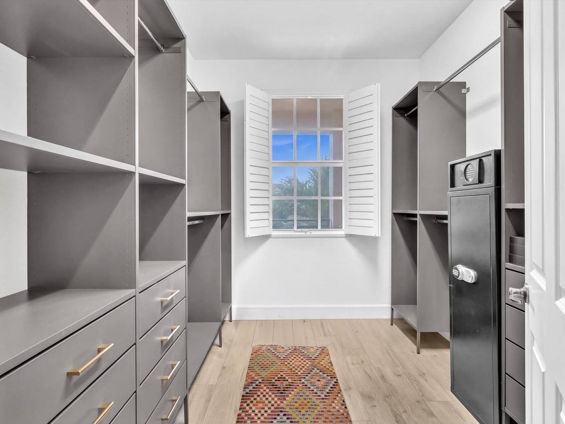790 NW 83rd Lane, Boca Raton, FL 33487 Primary bedroom walk-in closet.