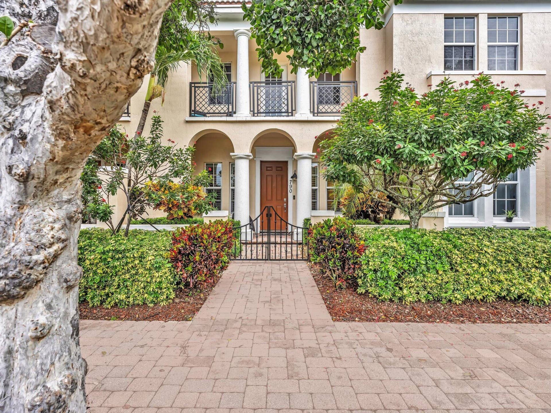 790 NW 83rd Lane, Boca Raton, FL 33487 02-FPP00016