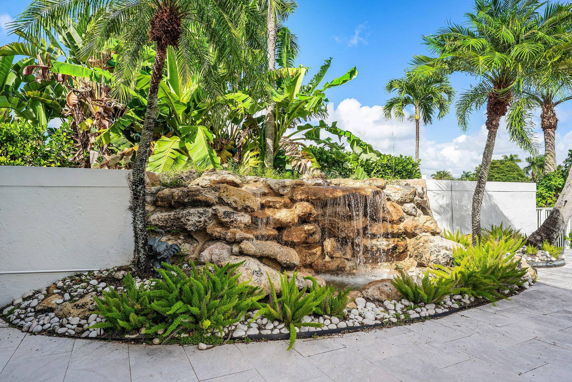 16740 Echo Hollow Circle, Delray Beach, FL 33484 Fountain