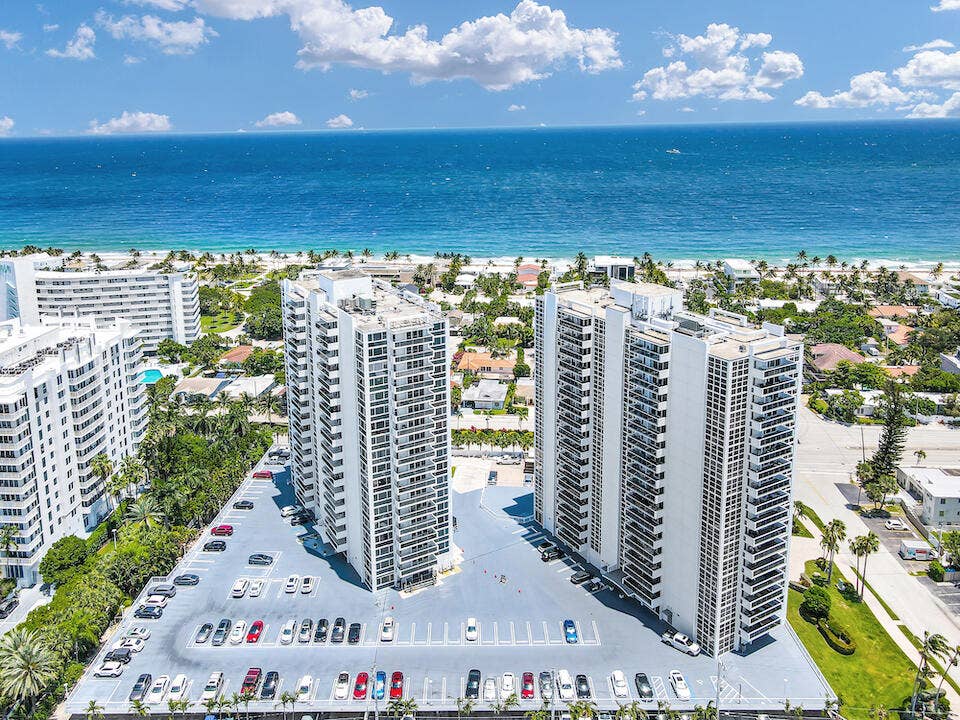 2715 N OCEAN Boulevard, #10F, Fort Lauderdale, FL 33308 BocaRatonStudio 2