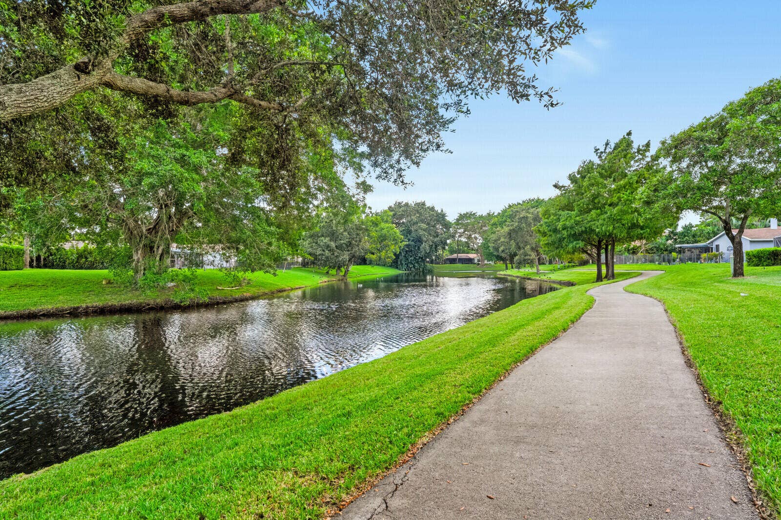 2708 NW 26th Circle, Boca Raton, FL 33431 Lakeside Walking Path