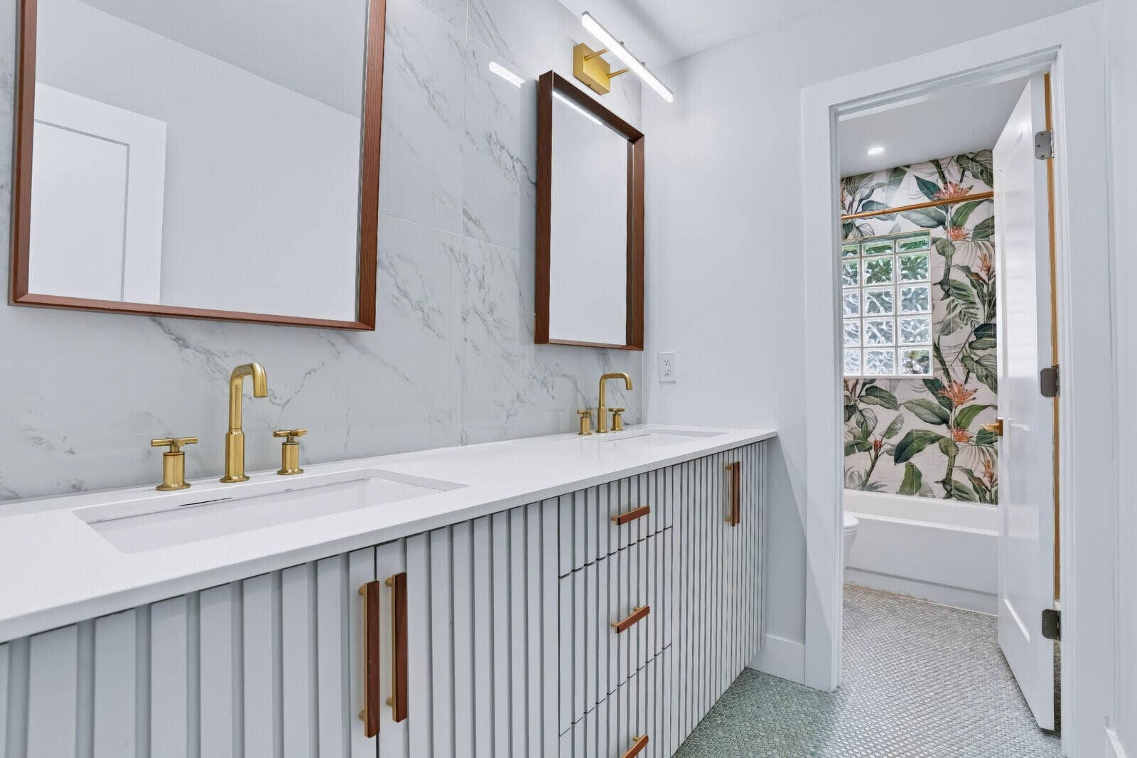 2708 NW 26th Circle, Boca Raton, FL 33431 Bathroom