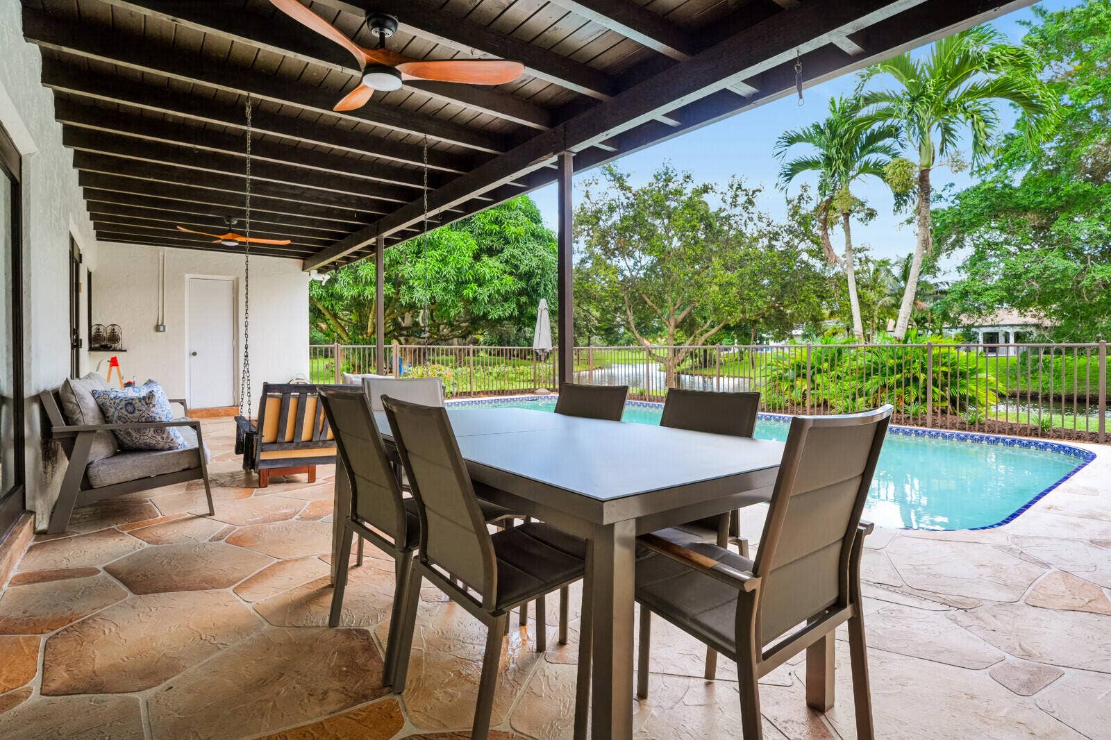 2708 NW 26th Circle, Boca Raton, FL 33431 Patio