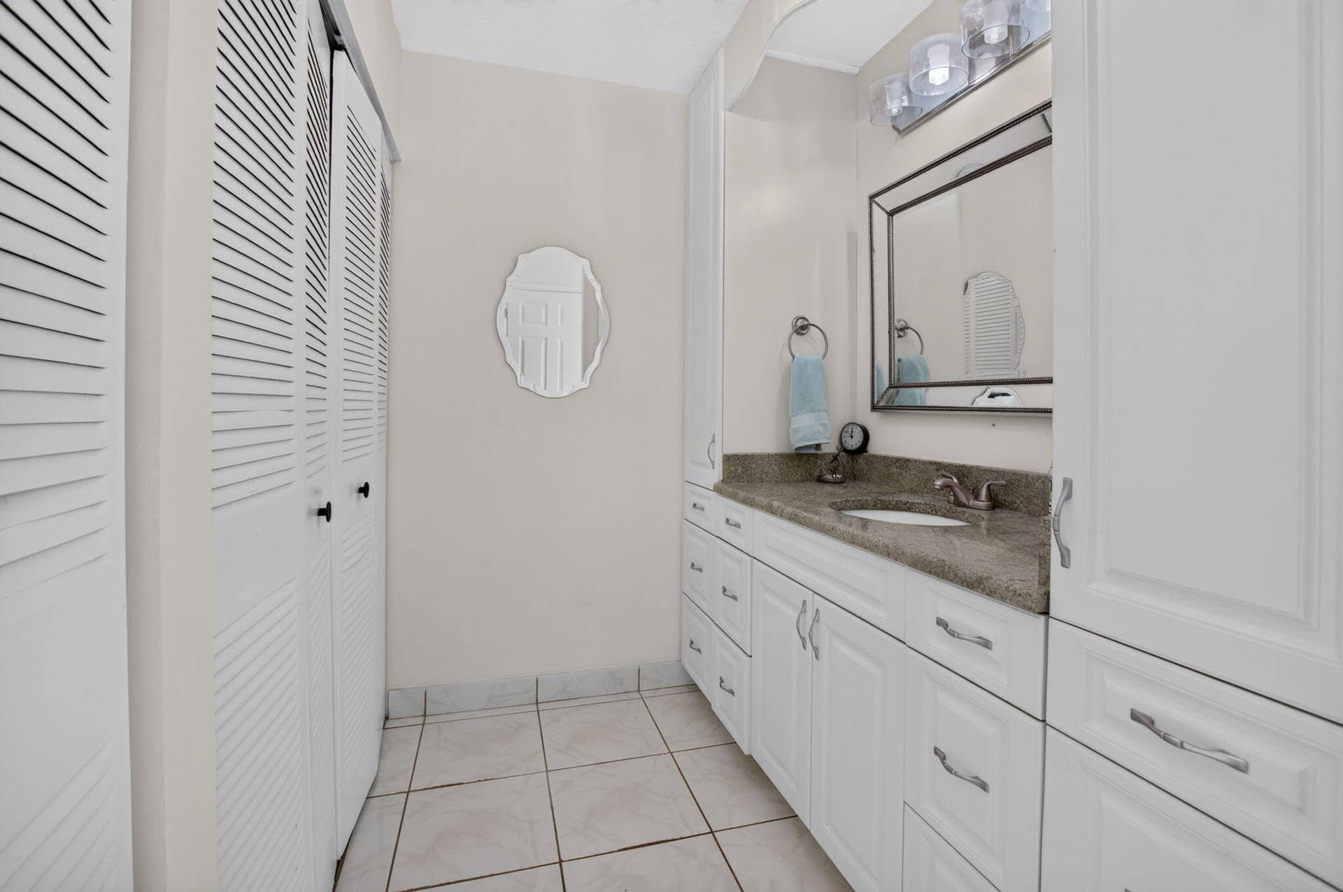 5537 Mirror Lakes Boulevard, Boynton Beach, FL 33472 Master Bathroom
