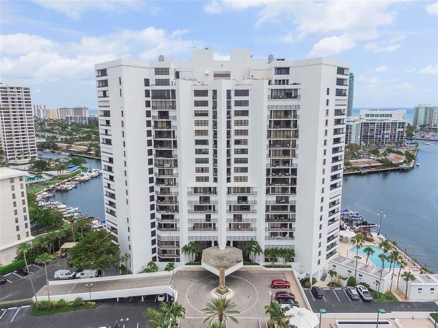 Property photo for 300 THREE ISLANDS Boulevard, #306, Hallandale Beach, FL