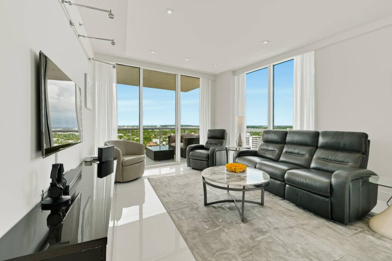 1 N Ocean Boulevard, #1207, Pompano Beach, FL 33062 21_DSC05971DSC05975_mls
