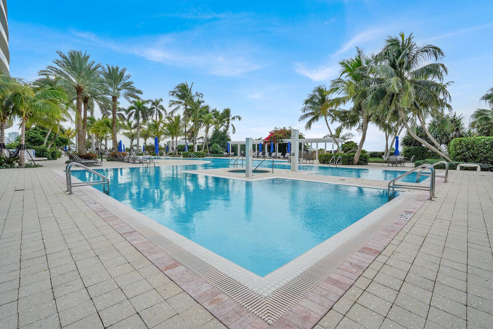 1 N Ocean Boulevard, #1207, Pompano Beach, FL 33062 20260220195933577317000000-o