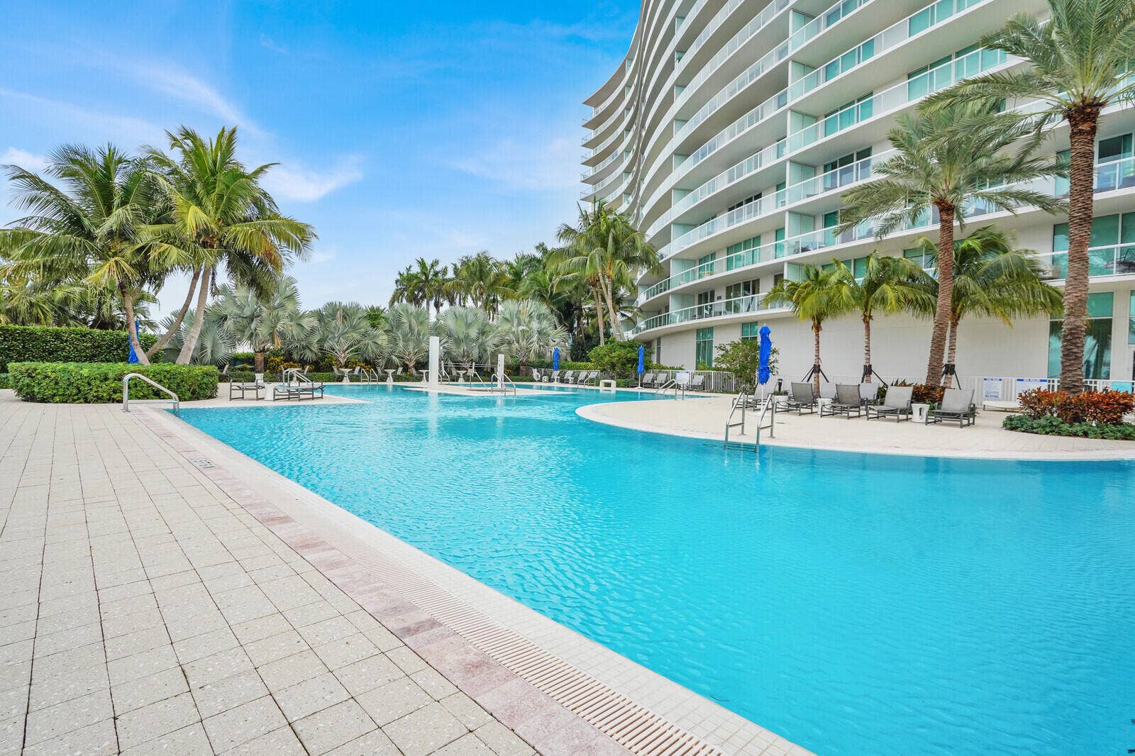 1 N Ocean Boulevard, #1207, Pompano Beach, FL 33062 20260220195929922301000000-o