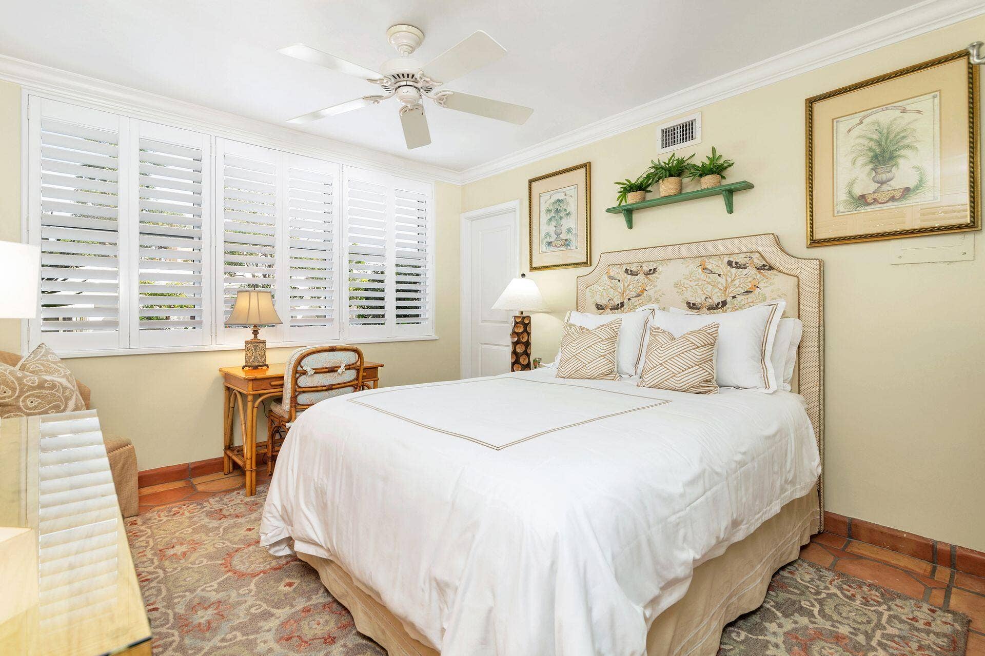 401 PERUVIAN Avenue, #1050, Palm Beach, FL 33480 7