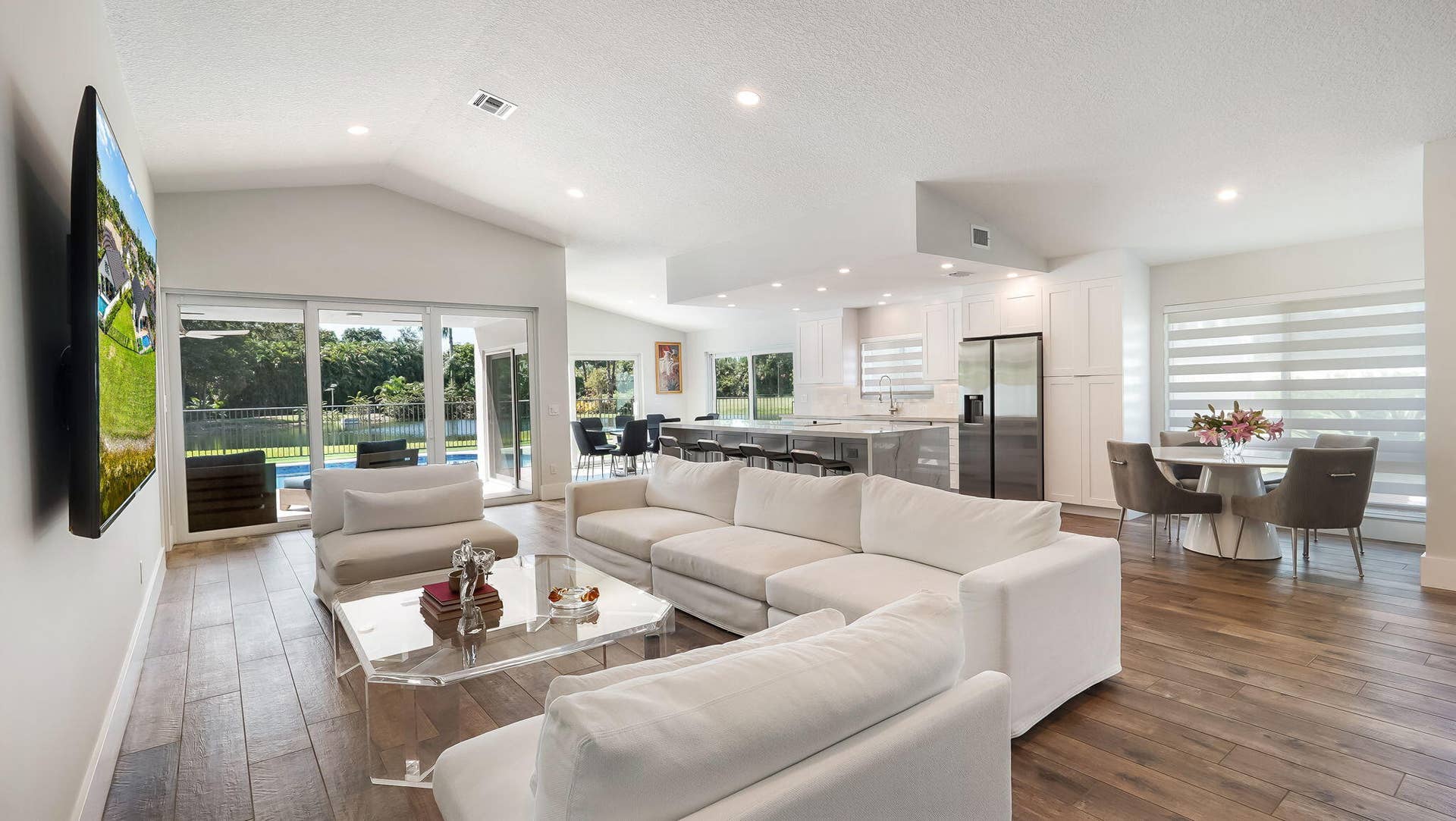 21464 Bridgeview Drive, Boca Raton, FL 33428 Living Area