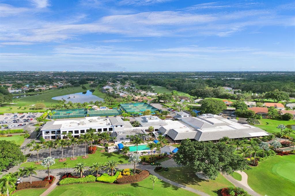 21464 Bridgeview Drive, Boca Raton, FL 33428 Boca Woods Country Club