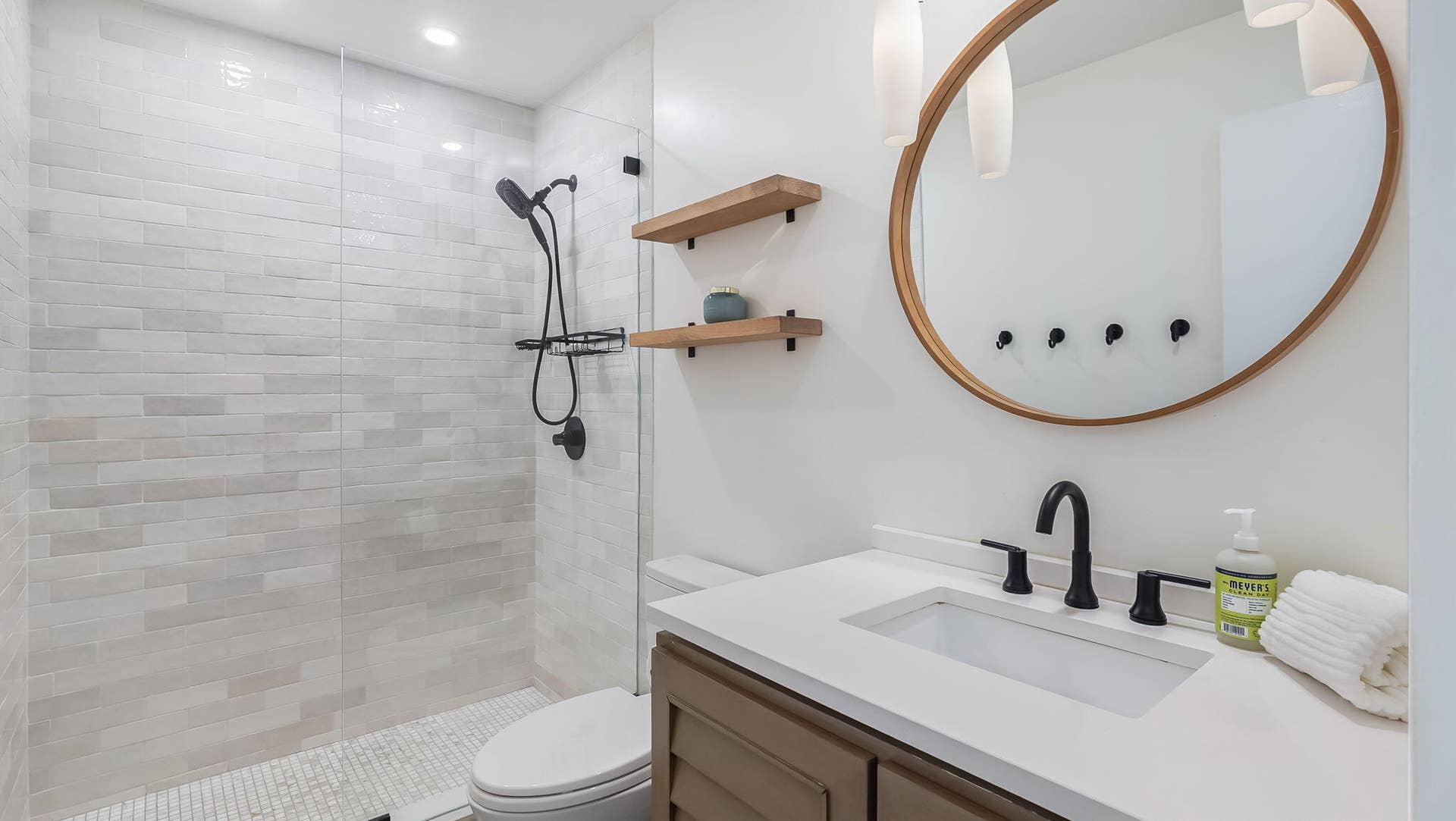 21464 Bridgeview Drive, Boca Raton, FL 33428 Bathroom