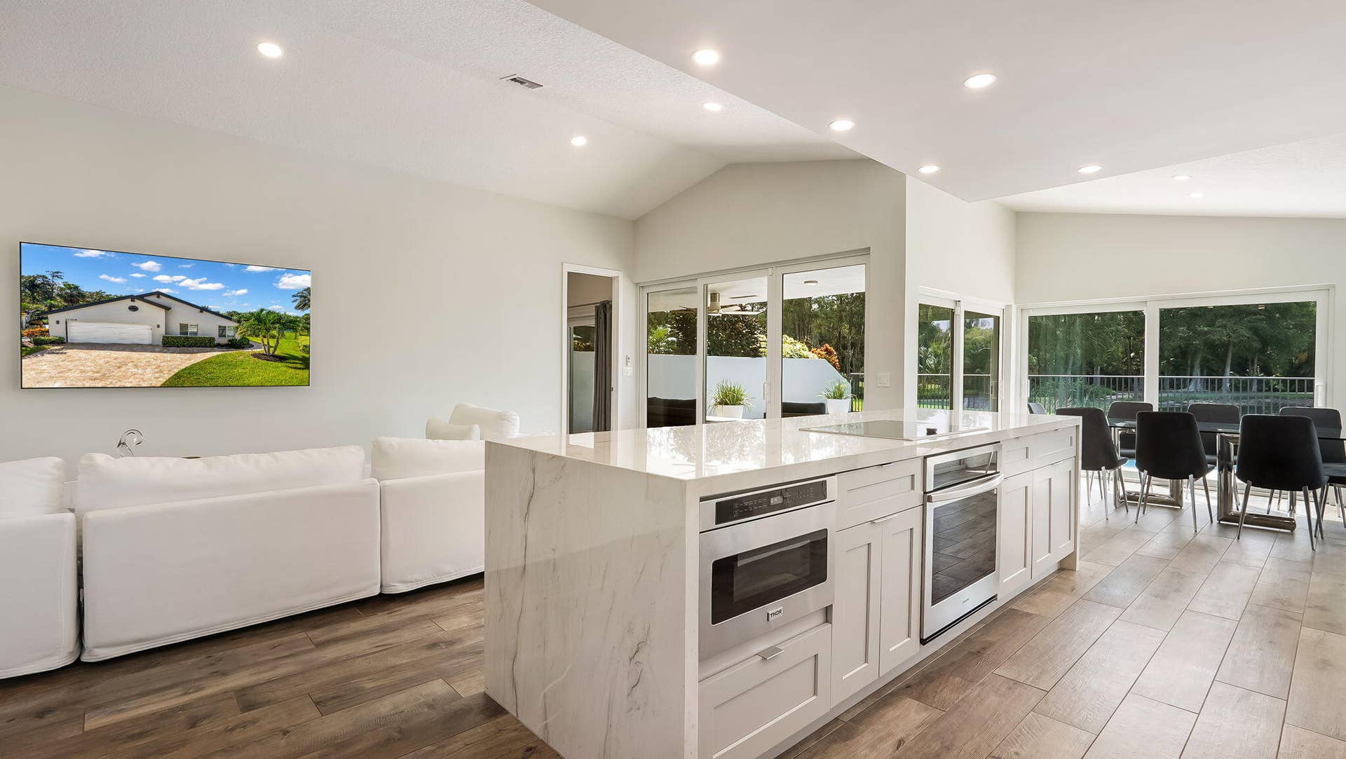 21464 Bridgeview Drive, Boca Raton, FL 33428 Kitchen