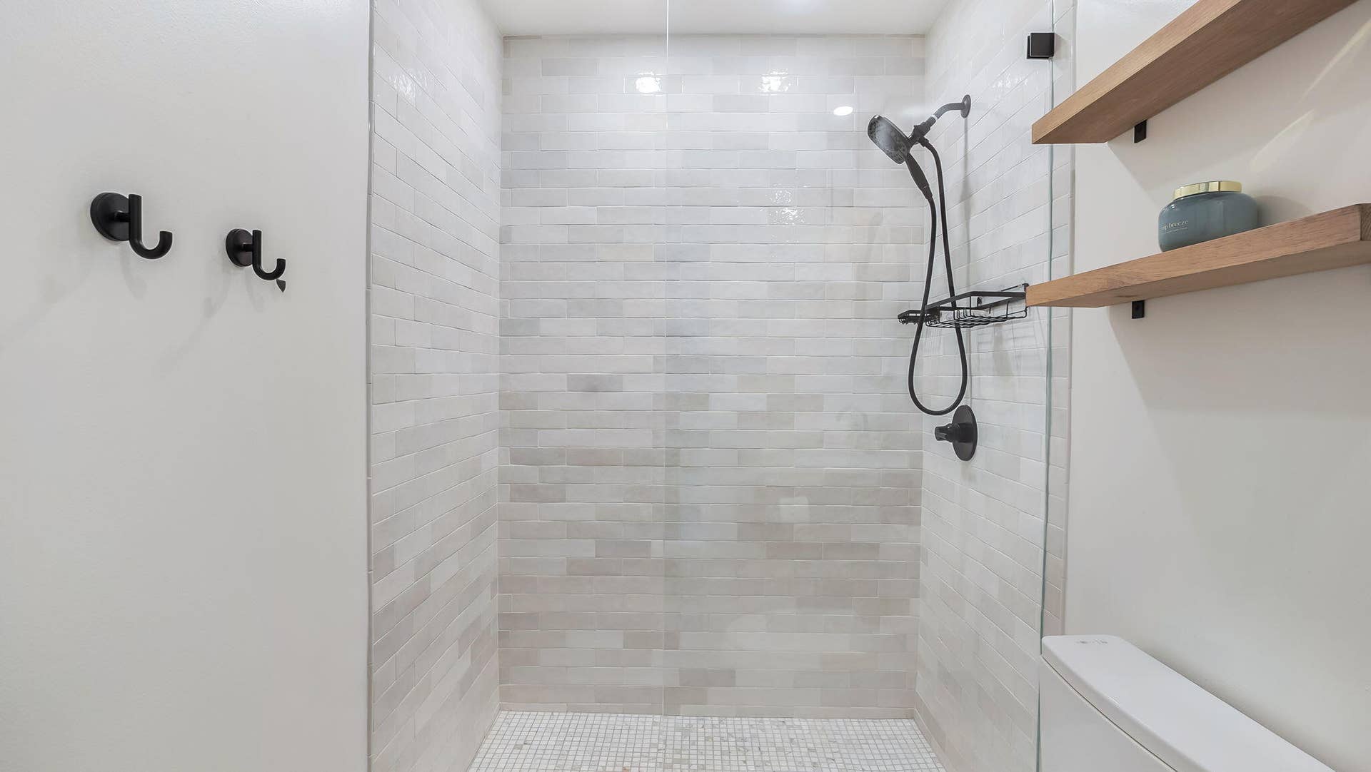 21464 Bridgeview Drive, Boca Raton, FL 33428 Bathroom
