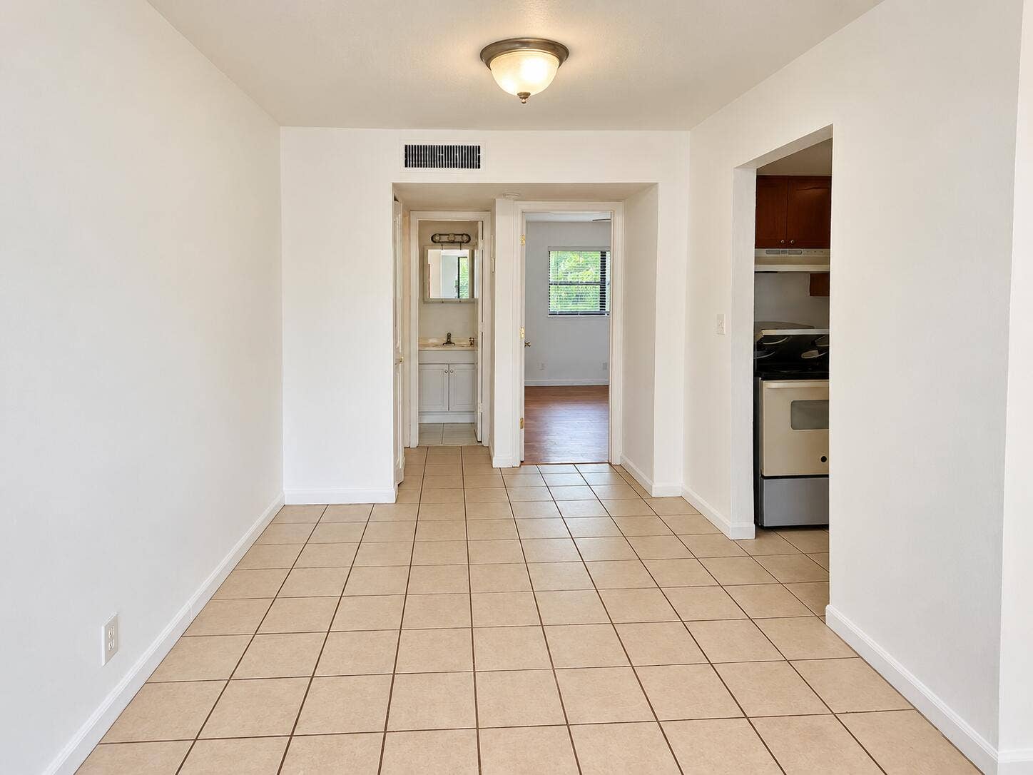 2201 NE 36TH Street, #210, Lighthouse Point, FL 33064 file_00000000cfe081f491bc68978f2b9f1c