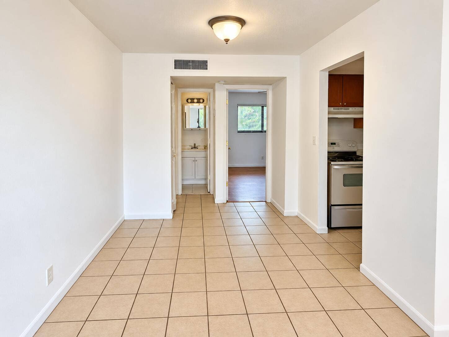 2201 NE 36TH Street, #210, Lighthouse Point, FL 33064 file_0000000069c881f583ac20aa574b4a8c