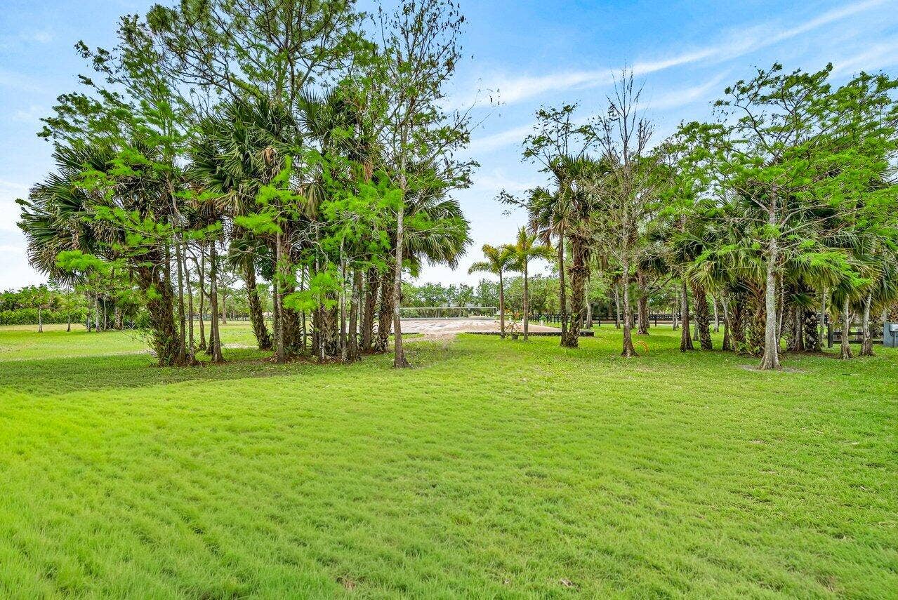2741 Buck Ridge Trail, Loxahatchee, Loxahatchee, FL 33470 Jump Feild