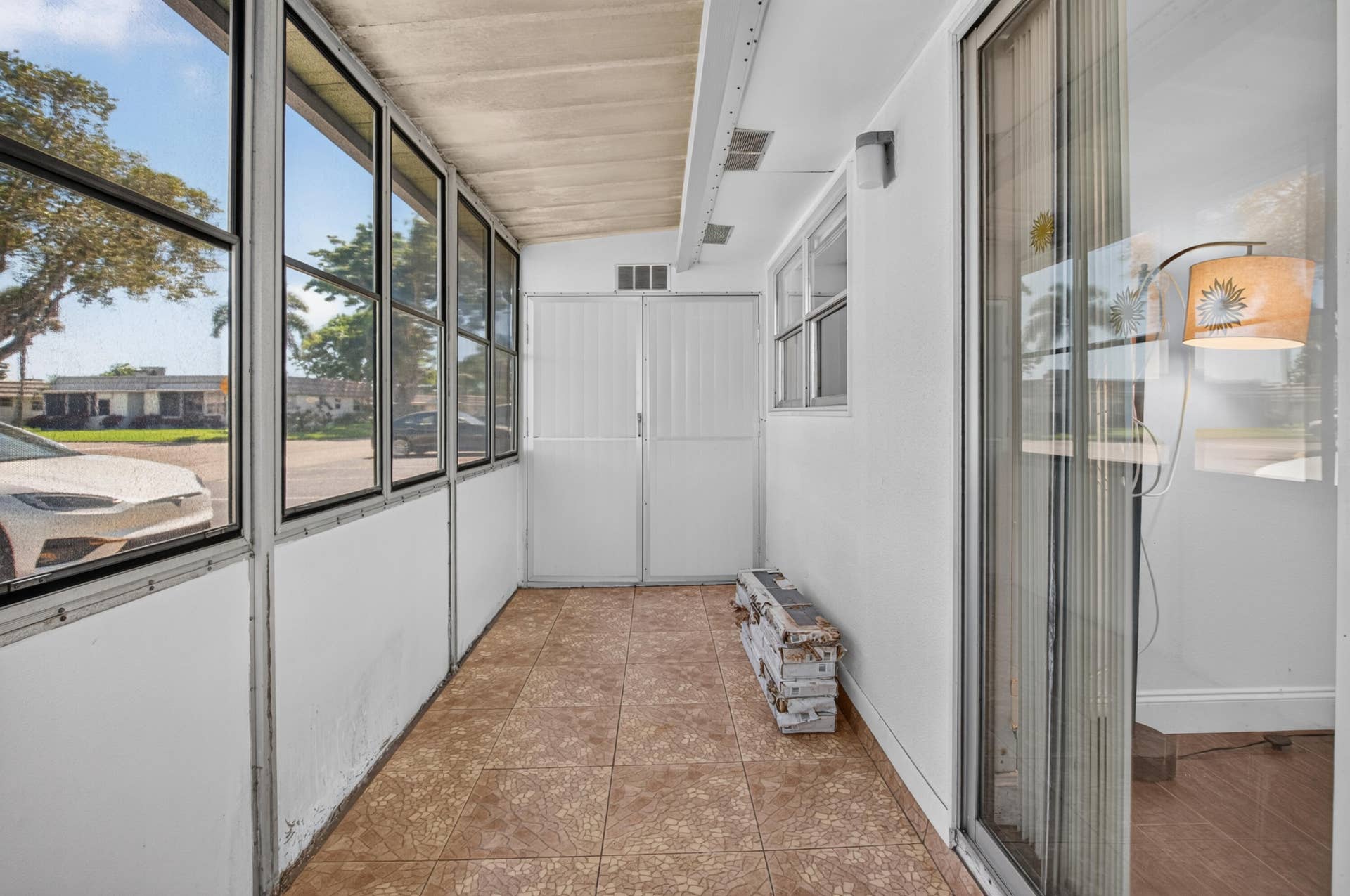 152 VALENCIA G Boulevard, Delray Beach, FL 33446 Sun Room