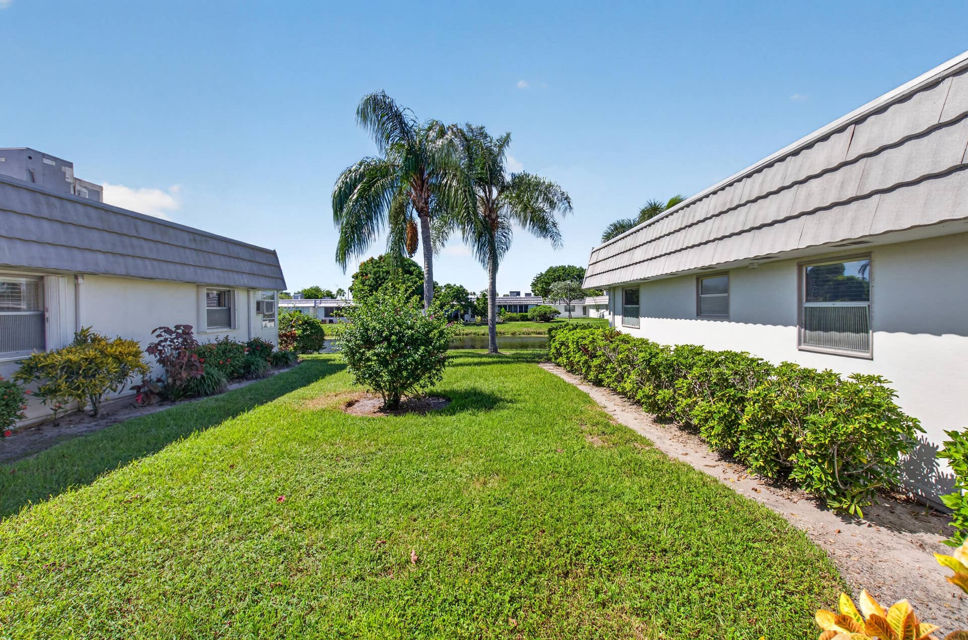 152 VALENCIA G Boulevard, Delray Beach, FL 33446 Yard