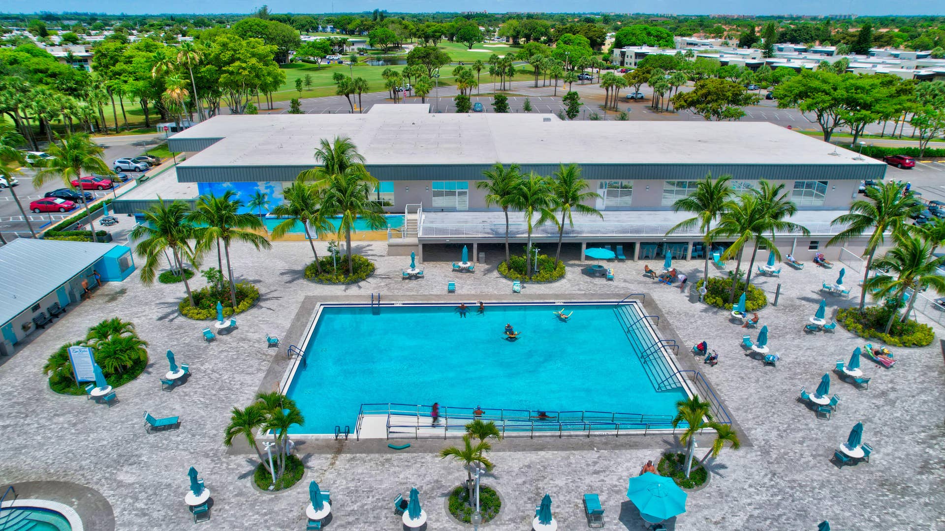 152 VALENCIA G Boulevard, Delray Beach, FL 33446 Pool