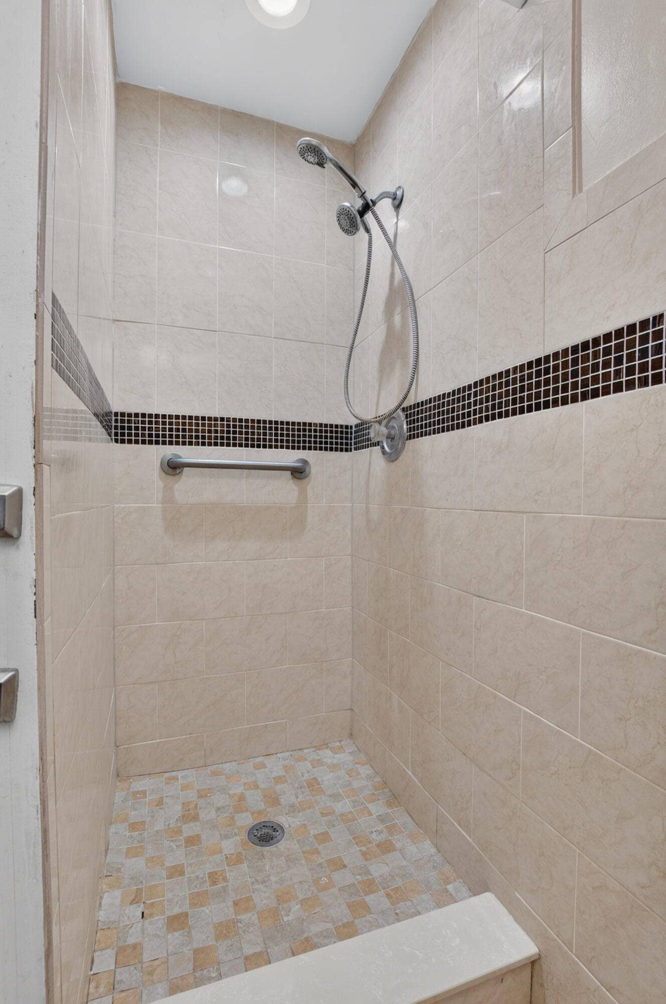152 VALENCIA G Boulevard, Delray Beach, FL 33446 Bathroom 1