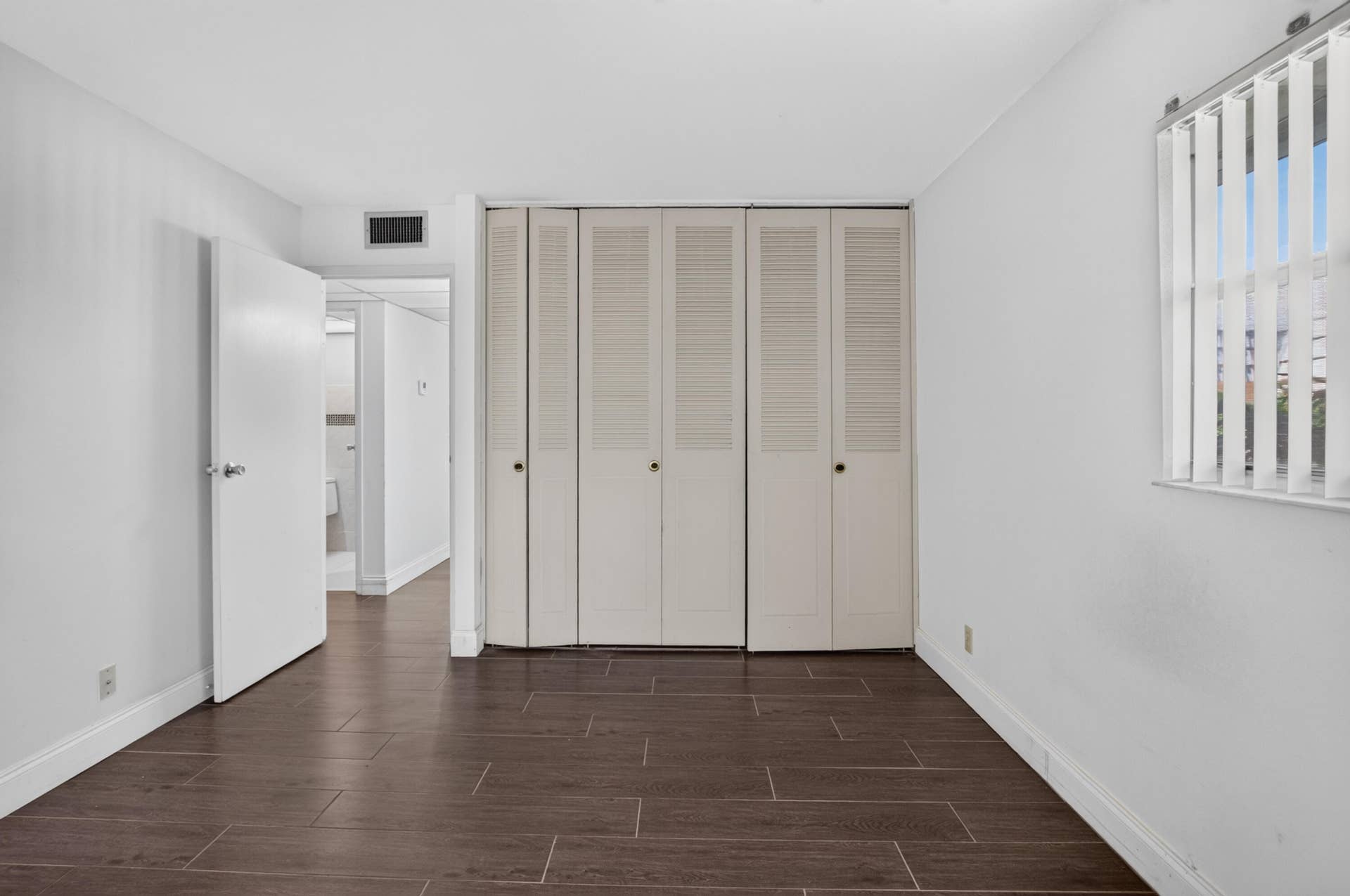 152 VALENCIA G Boulevard, Delray Beach, FL 33446 Bedroom 2