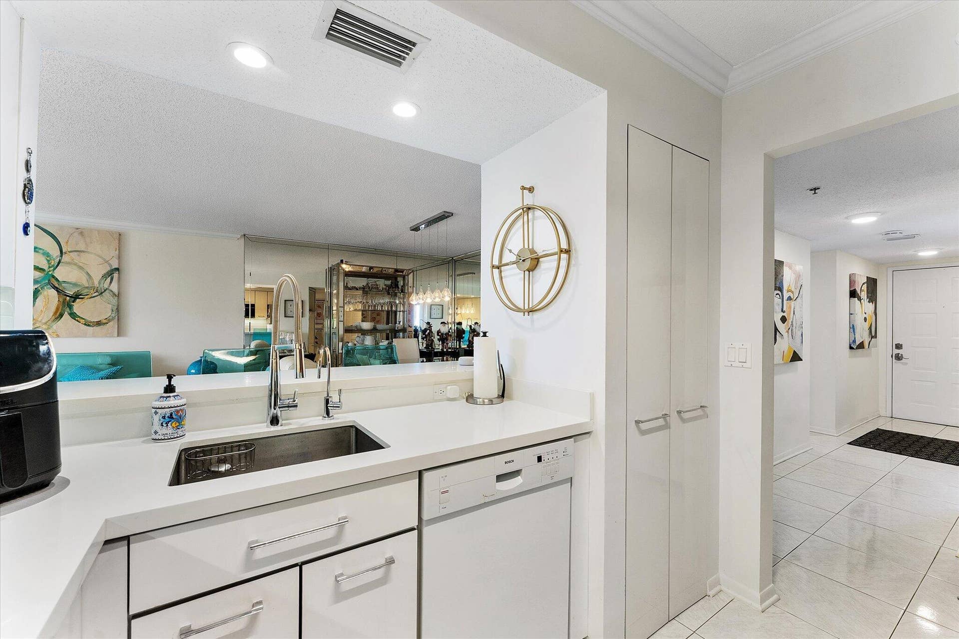2240 N Cypress Bend Drive, #704, Pompano Beach, FL 33069 12-2240 Cypress Bend Drive_012