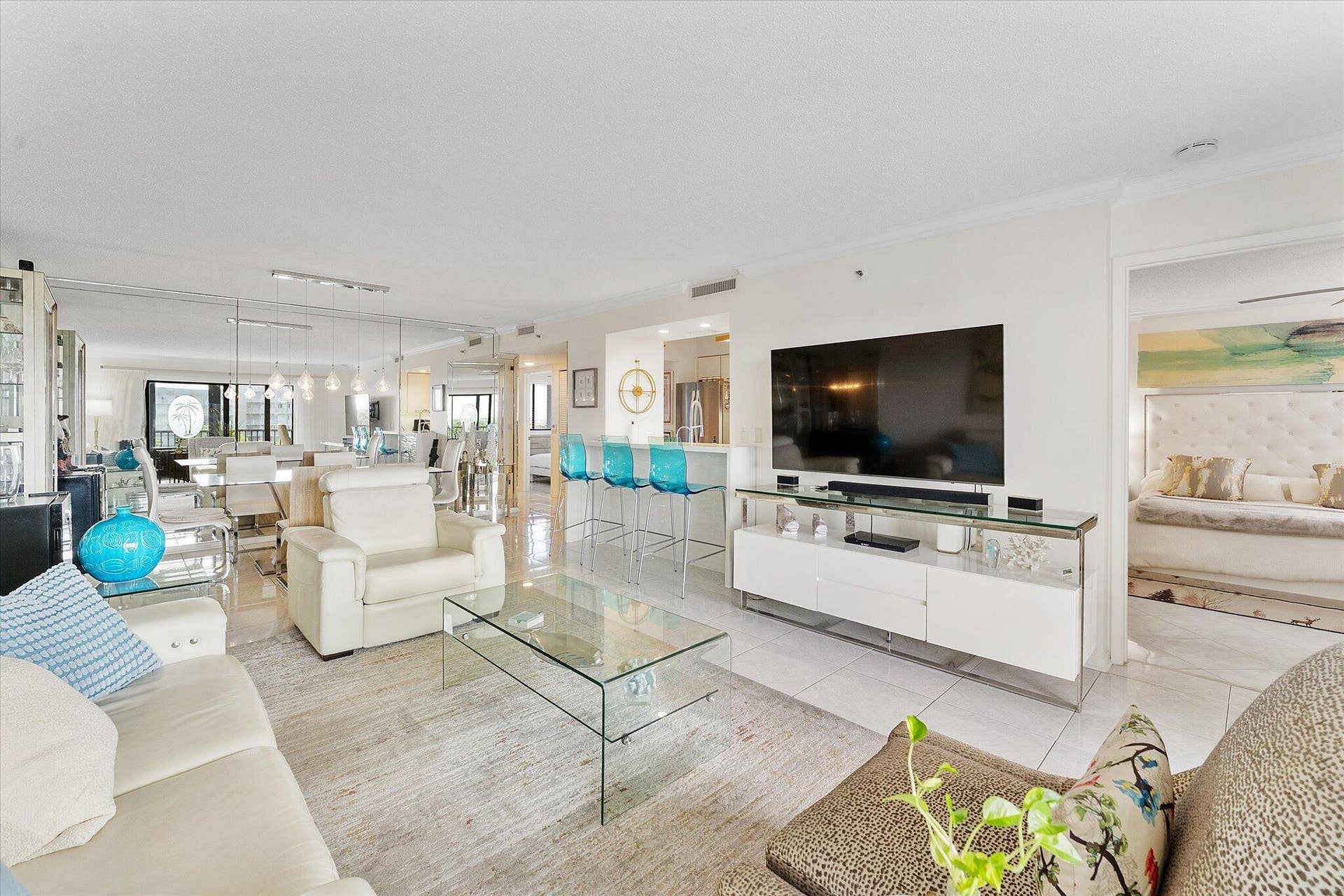 2240 N Cypress Bend Drive, #704, Pompano Beach, FL 33069 03-2240 Cypress Bend Drive_003