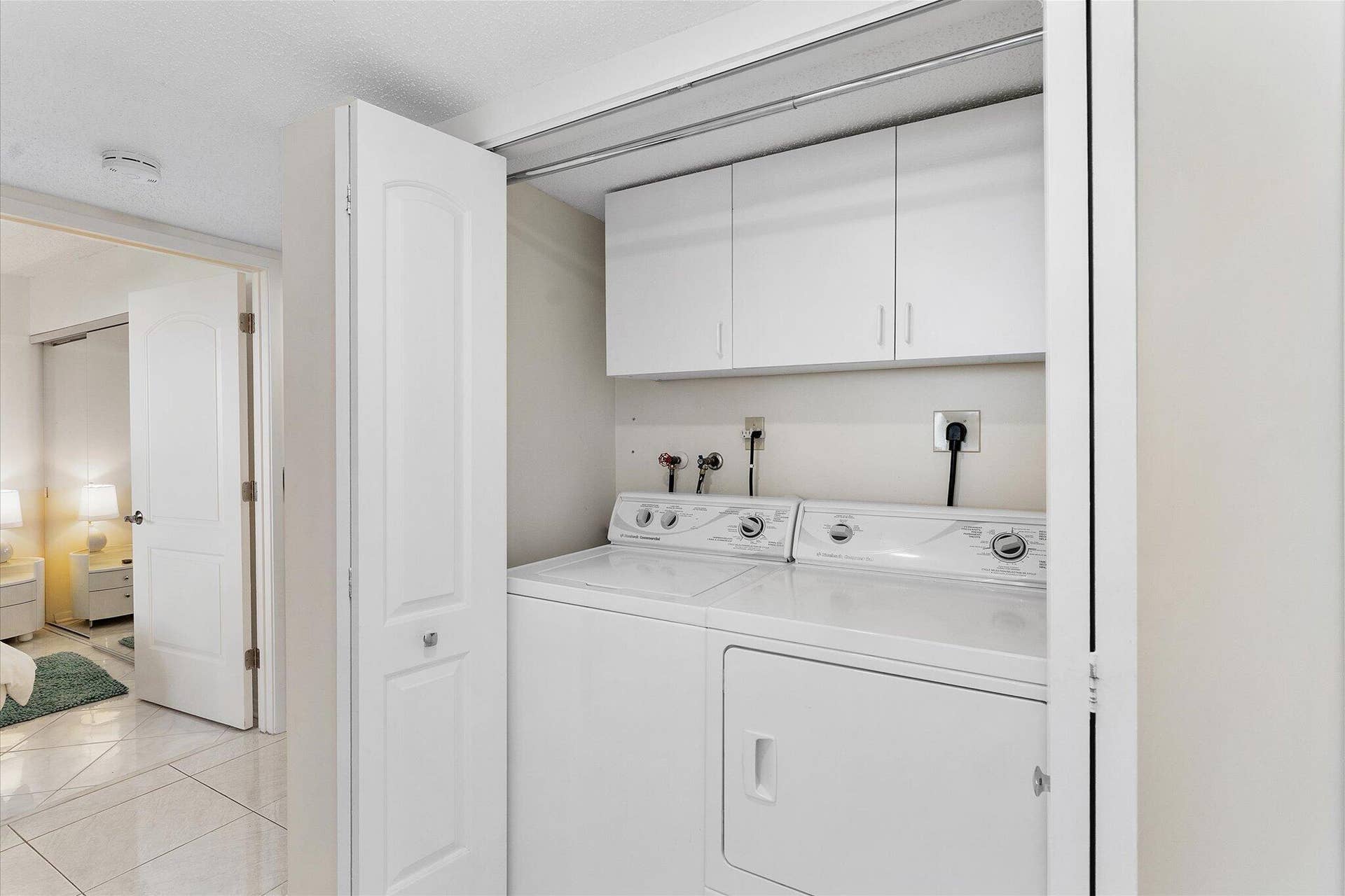 2240 N Cypress Bend Drive, #704, Pompano Beach, FL 33069 26-2240 Cypress Bend Drive_026