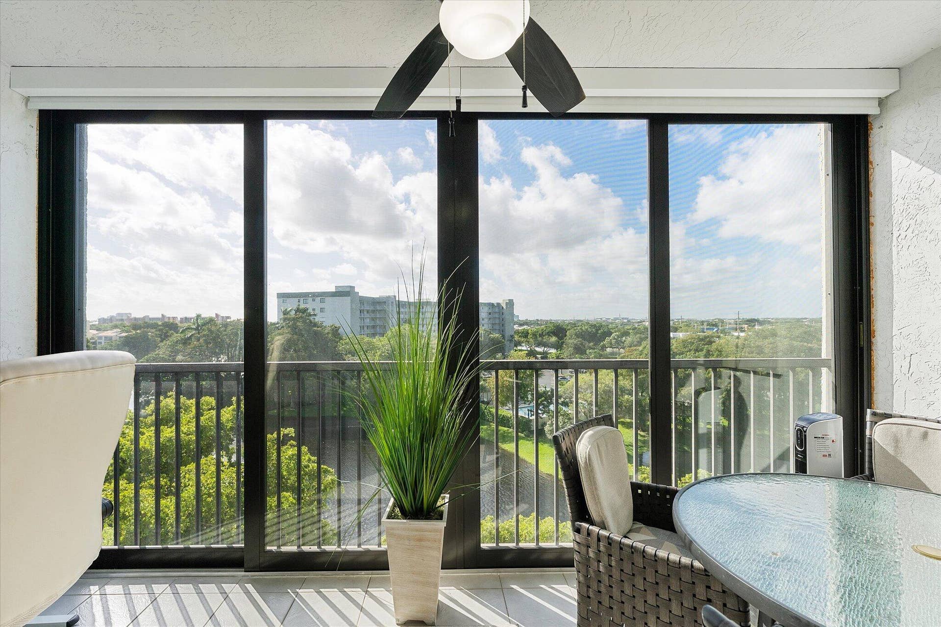 2240 N Cypress Bend Drive, #704, Pompano Beach, FL 33069 15-2240 Cypress Bend Drive_015