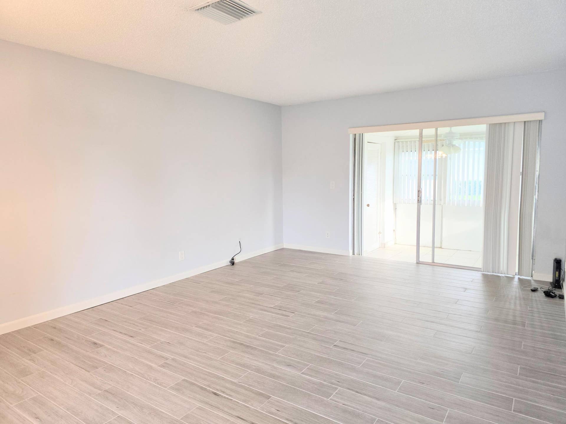 2907 ASHLEY Drive W, #A, West Palm Beach, FL 33415 image(12)