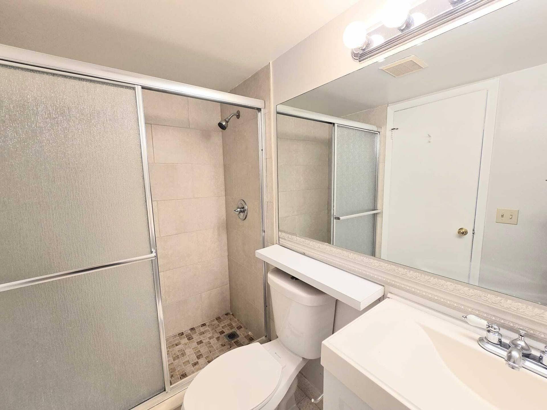 2907 ASHLEY Drive W, #A, West Palm Beach, FL 33415 IMG-20240930-WA0014